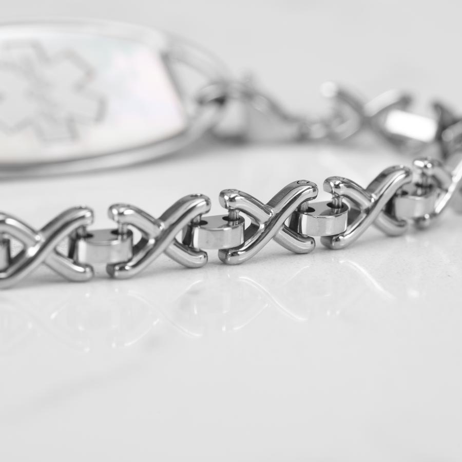 Silver Bracelet, feature X links in a repeating pattern