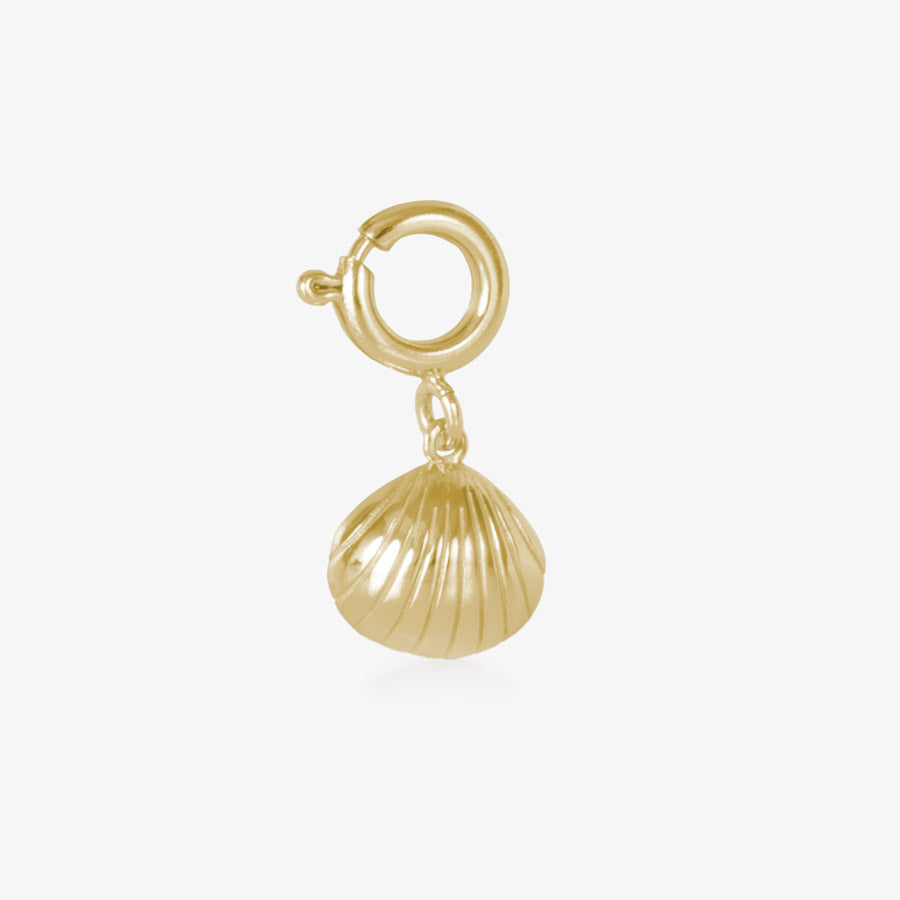 Back side of gold oyster shell charm